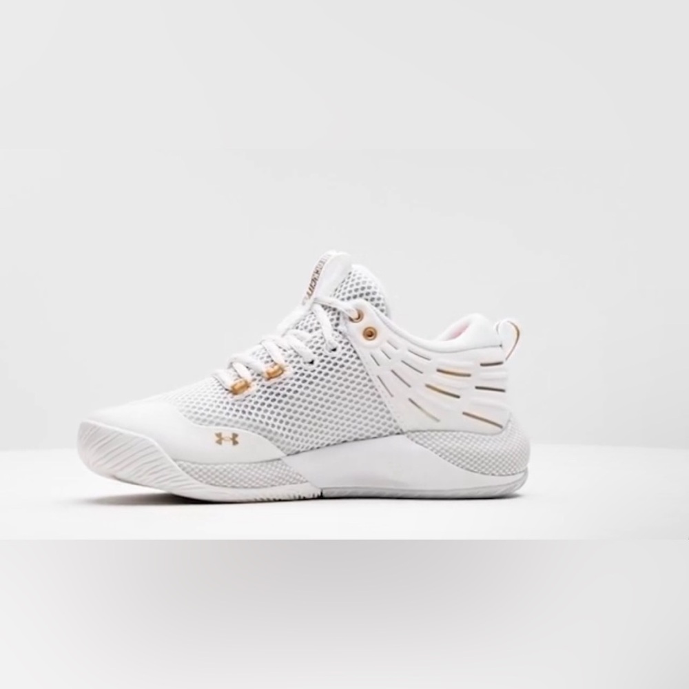 NWT Under Armour White and Gold, Volleyball Sneakers, Size 5